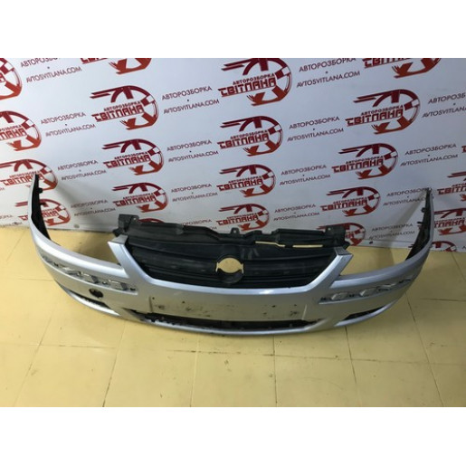 Бампер передній Opel Combo колір z157 2003-2011 13120826